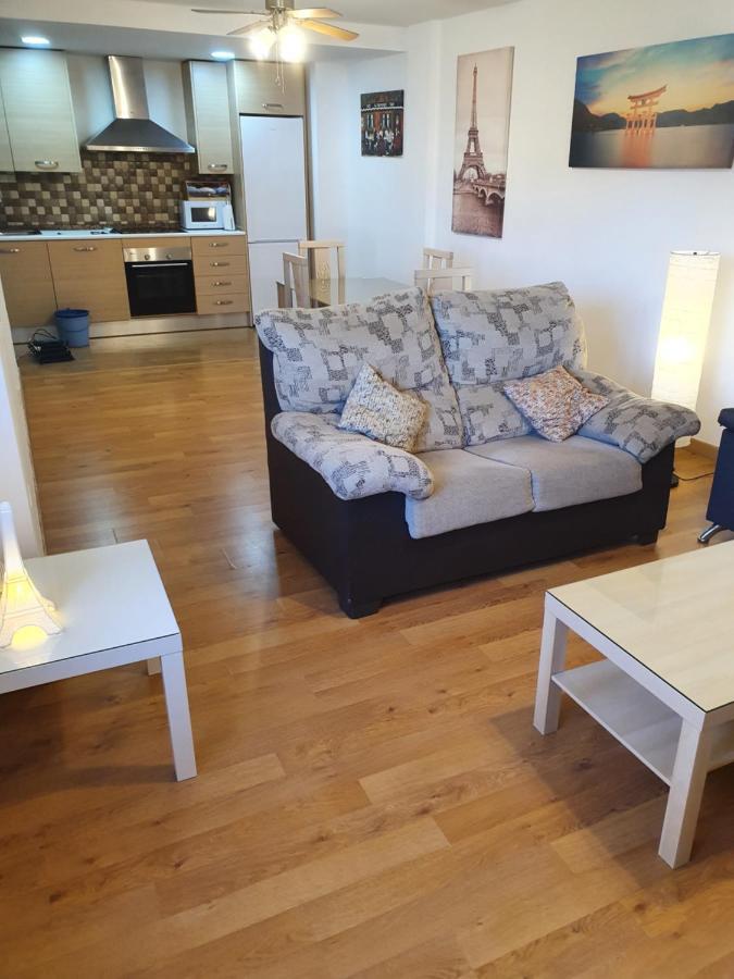 1F, Aire Acondic, 80M2, 2 Dormitorios, 4 Huespedes, Wifi Gratis La Línea de la Concepción 外观 照片